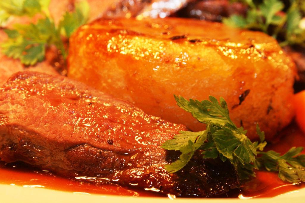 Queens Head Inn Nassington Ngoại thất bức ảnh