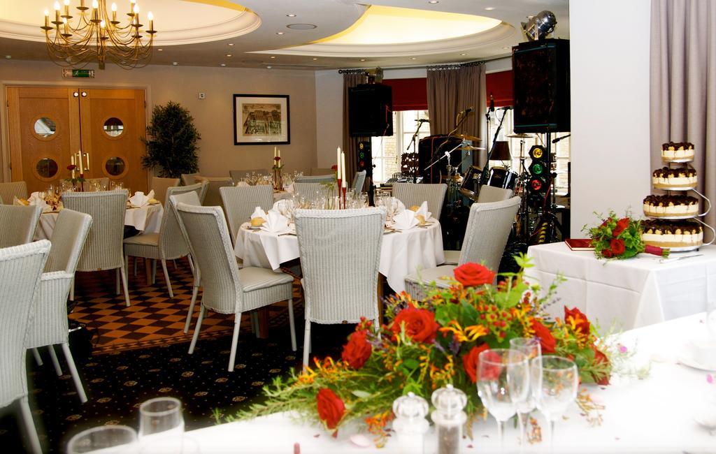 Queens Head Inn Nassington Ngoại thất bức ảnh