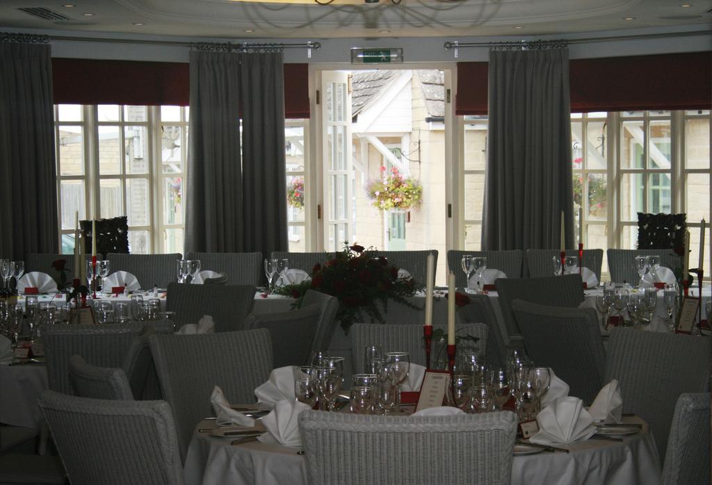 Queens Head Inn Nassington Nhà hàng bức ảnh
