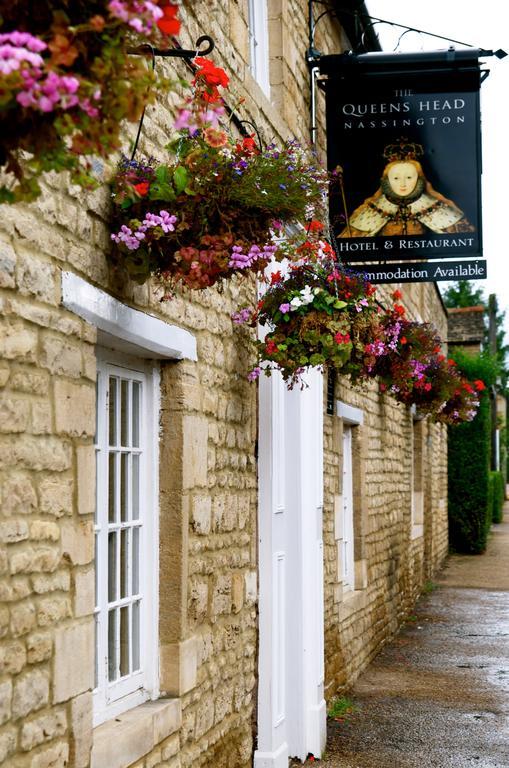 Queens Head Inn Nassington Ngoại thất bức ảnh