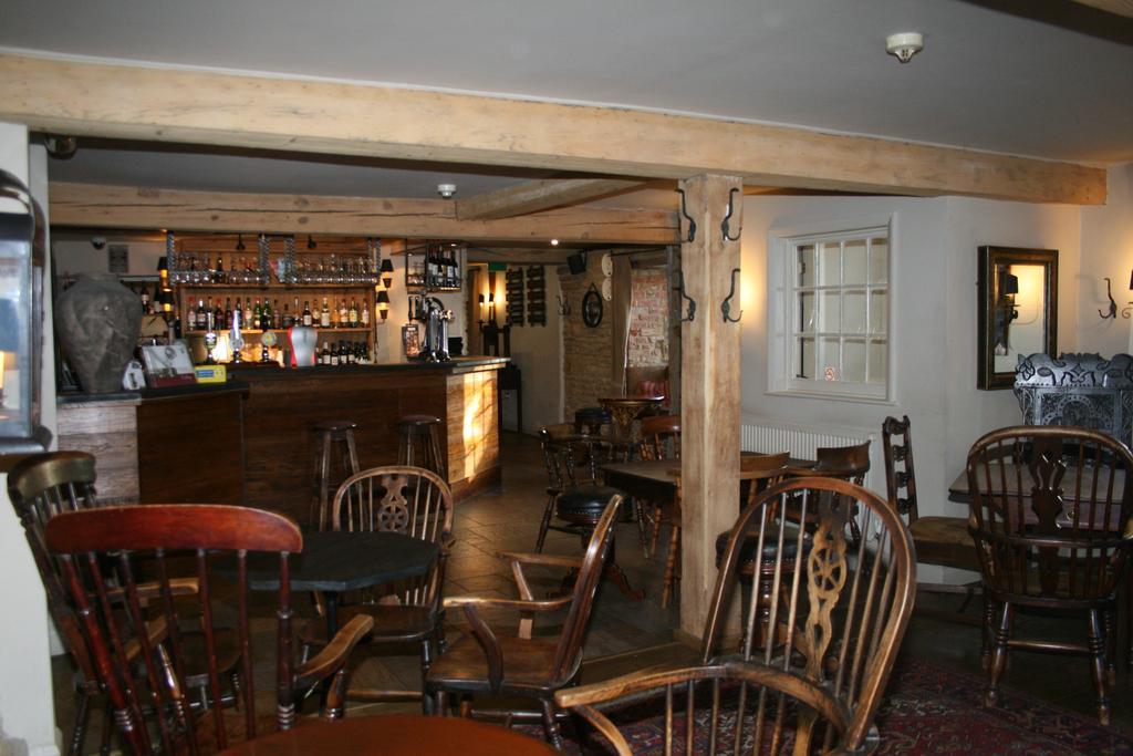 Queens Head Inn Nassington Ngoại thất bức ảnh